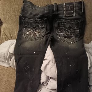 Rock rival collectors addition